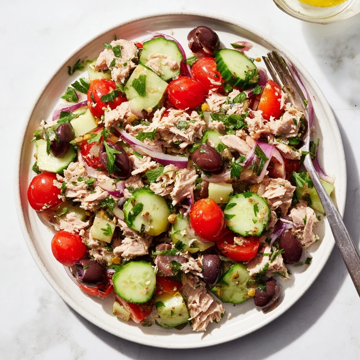 Simple Mediterranean Tuna Salad